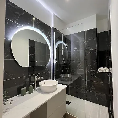 La Perle Noire Apartment